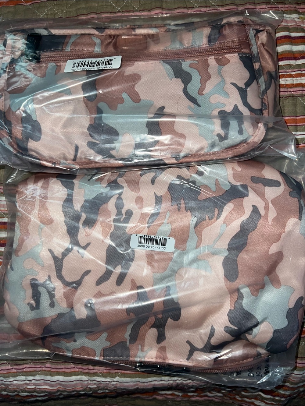 SET~NWT~LUG~ Camo Rose Dolly & Parasail